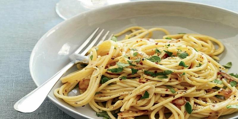 Спагеті з огірків