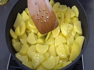 Як правильно смажити картоплю2