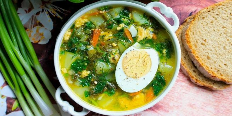 Зелений суп із листового салату